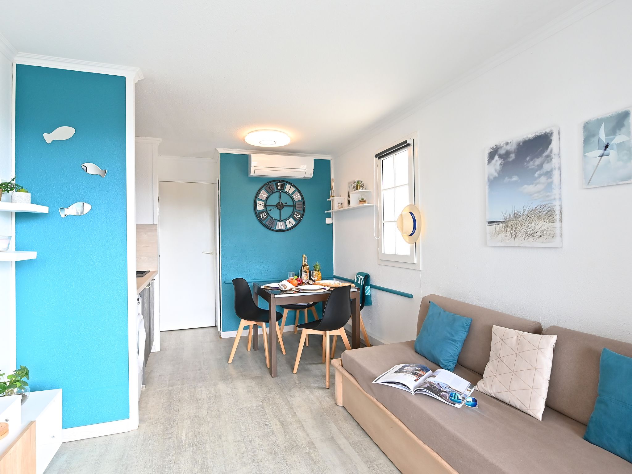 Photo of L'Esquinade (H5 201)