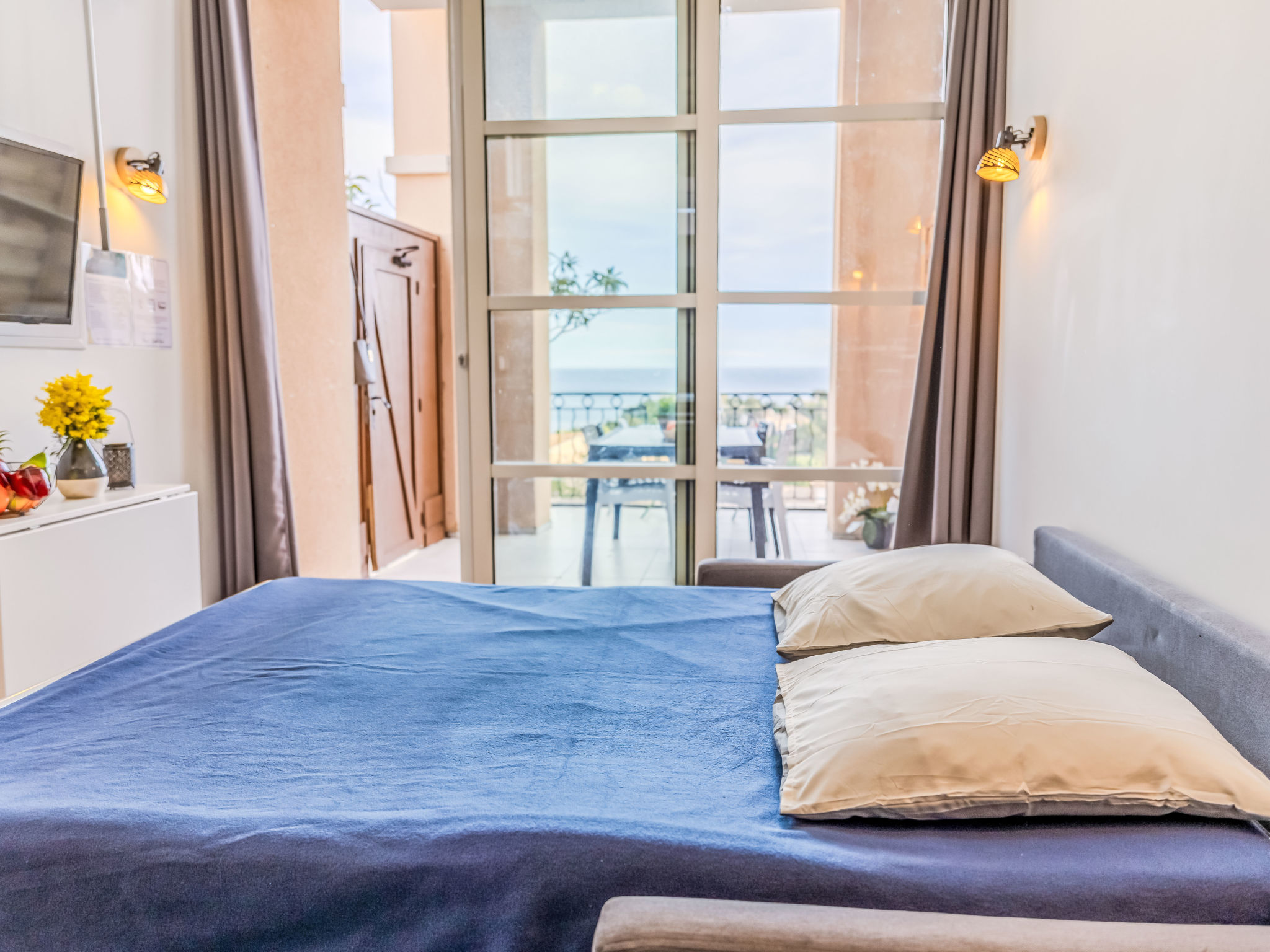 Photo of J6 174 L'Esquinade