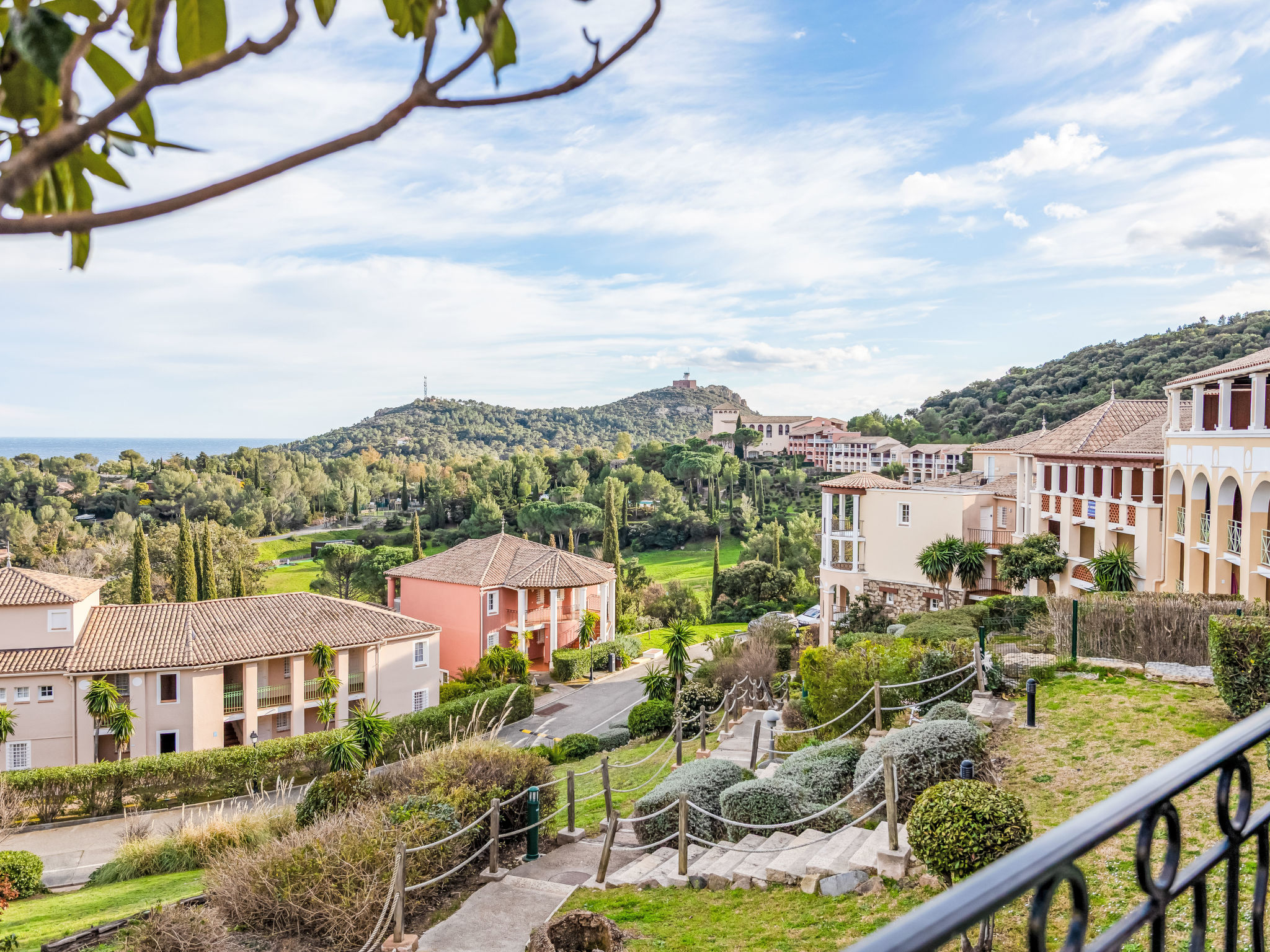 Photo of J6 174 L'Esquinade