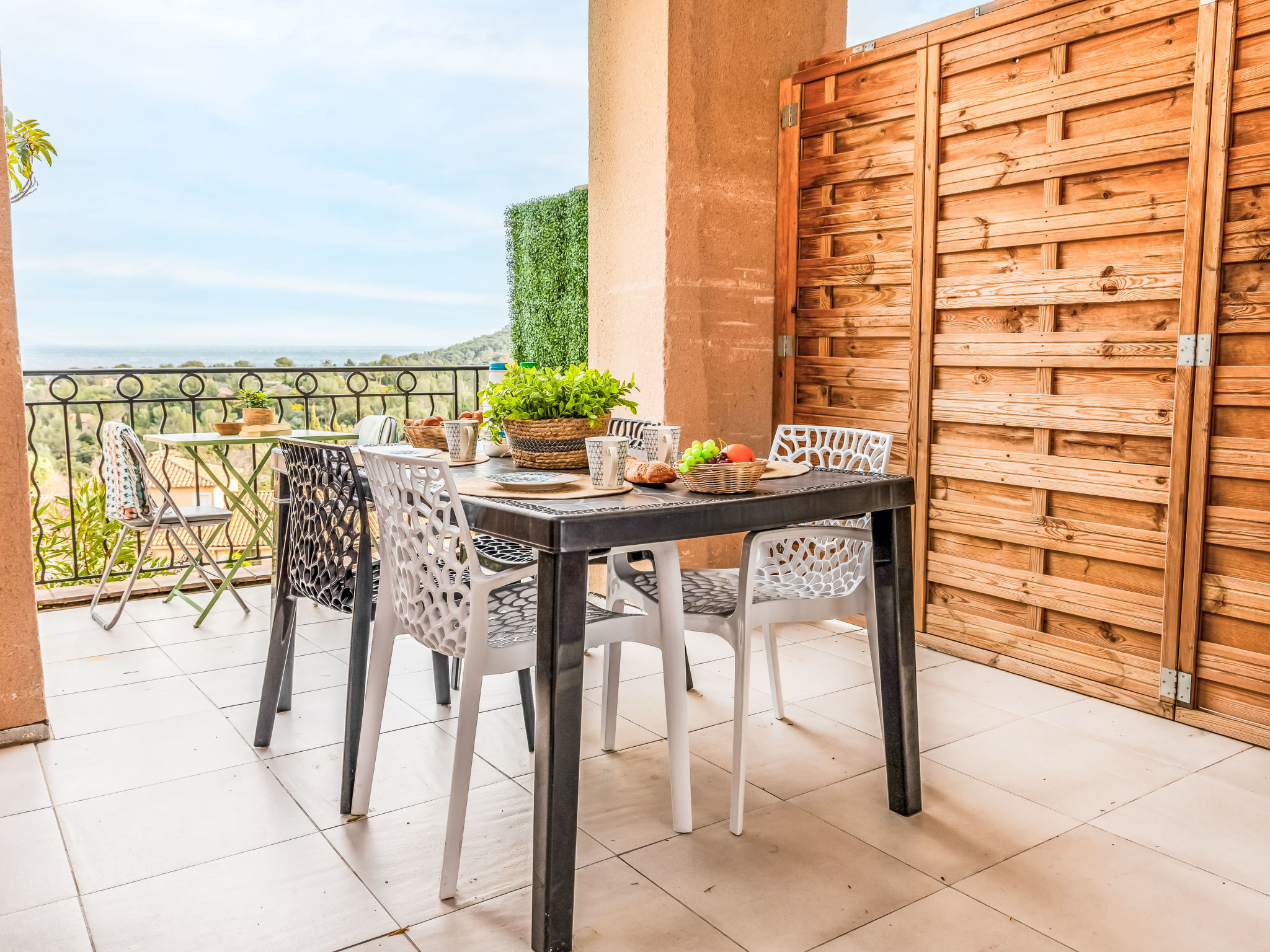 Photo of J6 174 L'Esquinade