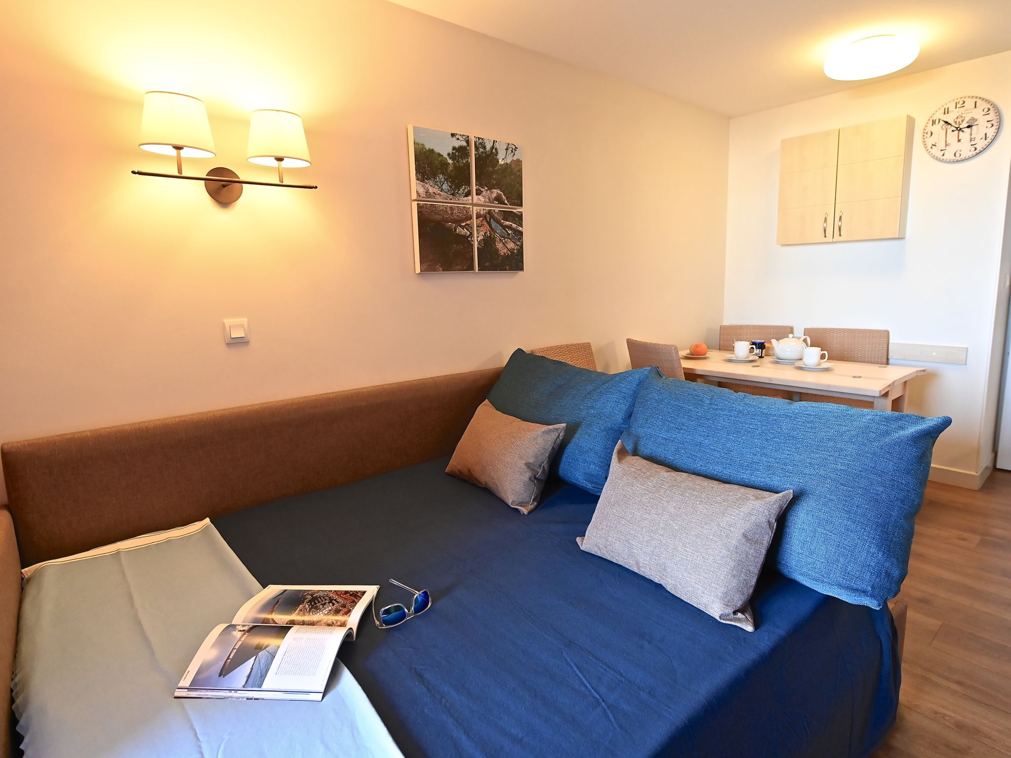 Photo of L'Esquinade (P5 317)