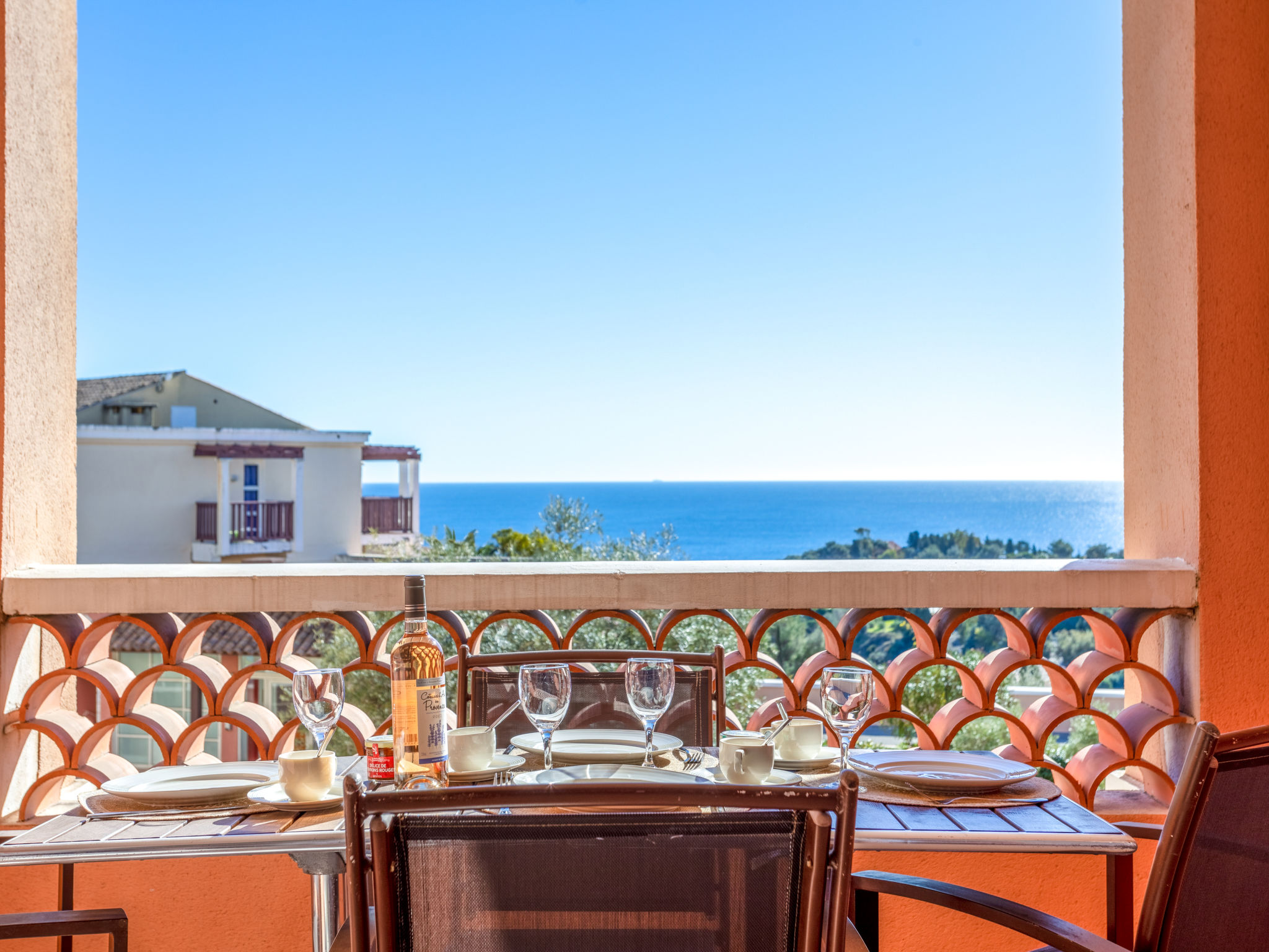 Photo of L'Esquinade (P5 317)