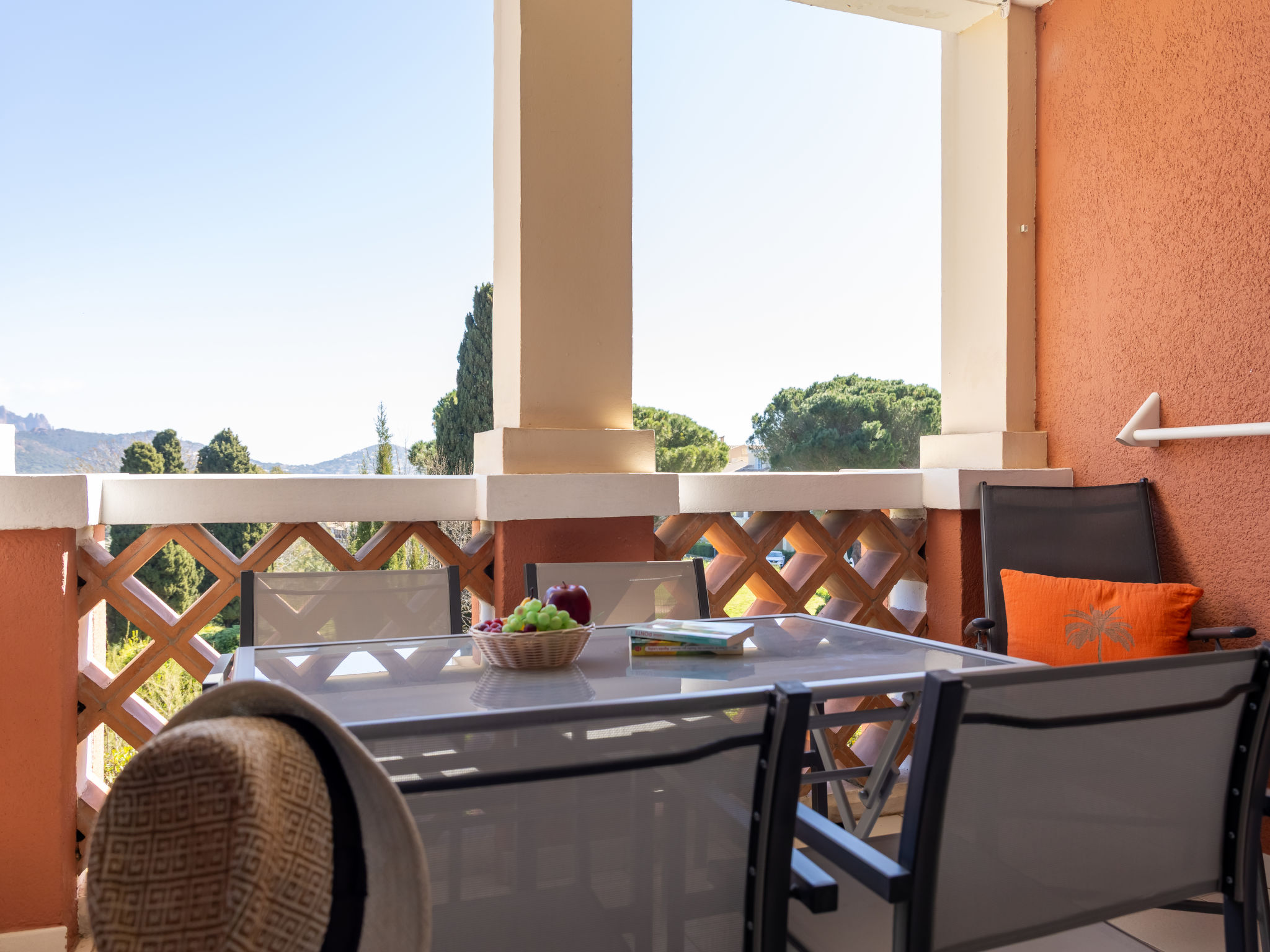 Photo of L'Esquinade (G1 103)