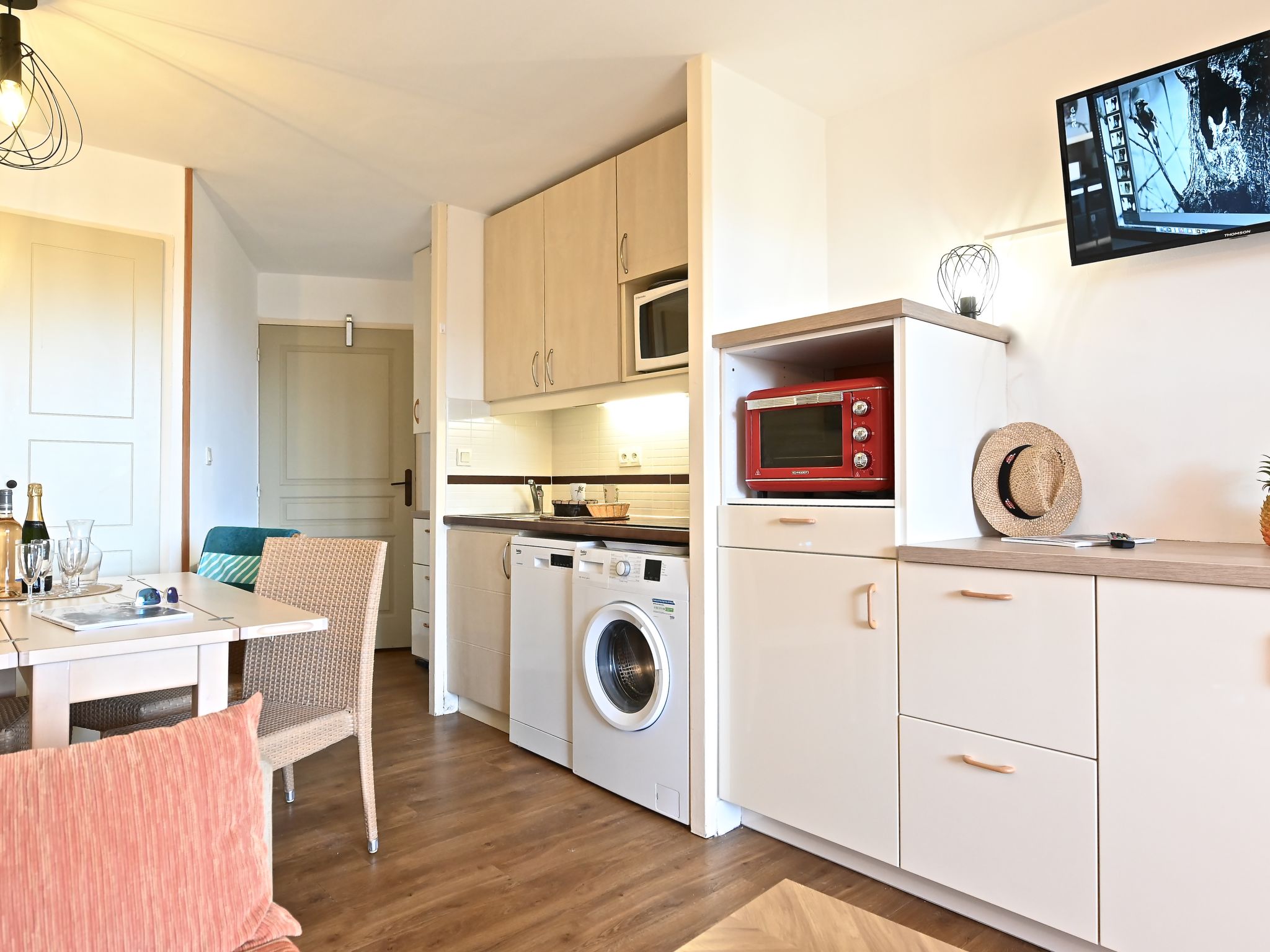 Photo of L'Esquinade (G1 103)