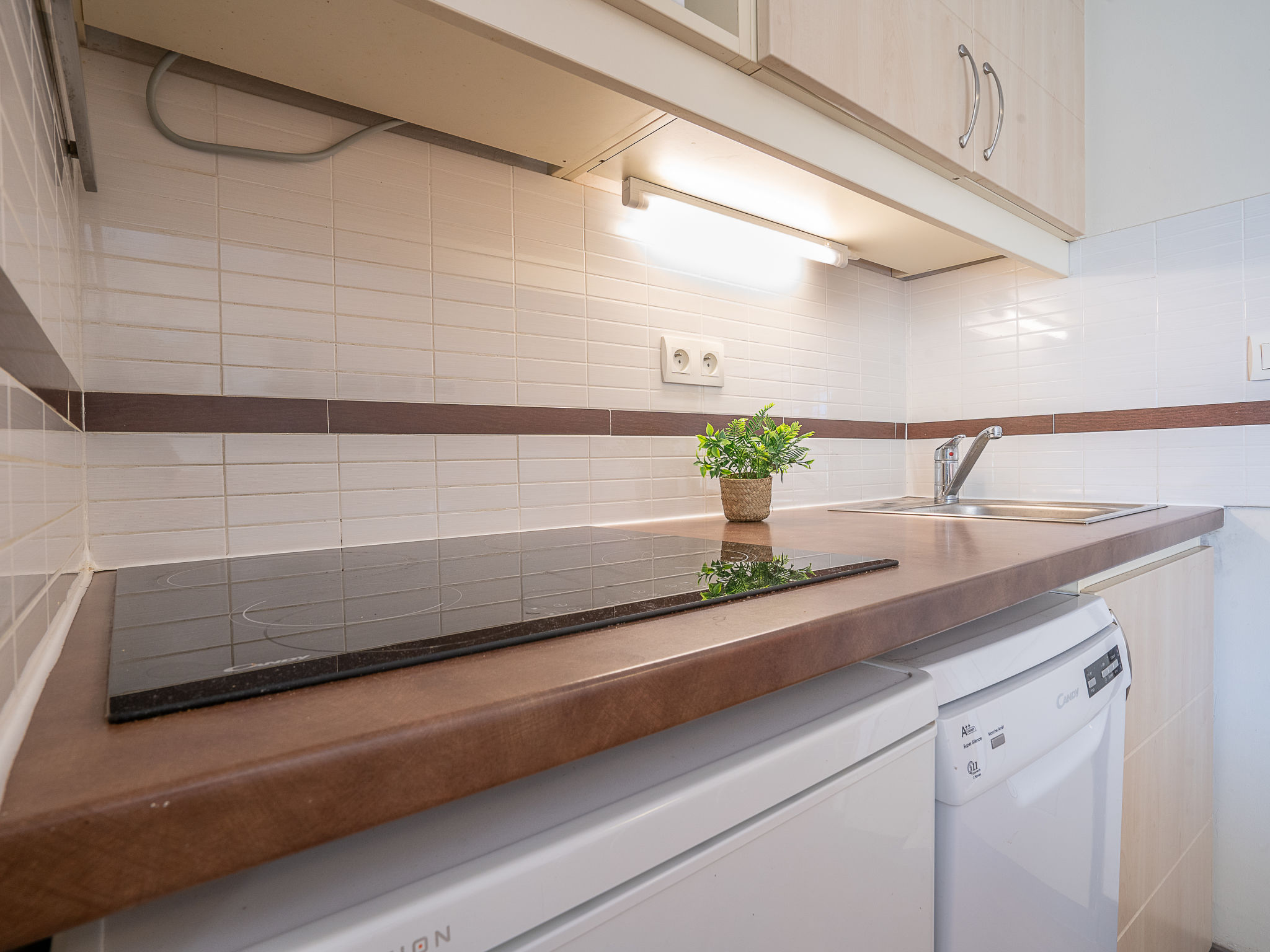 Photo of L'Esquinade FH 003