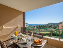 L'Esquinade: sfeervol appartement aan zee in Village Cap Esterel - thumbnail 1