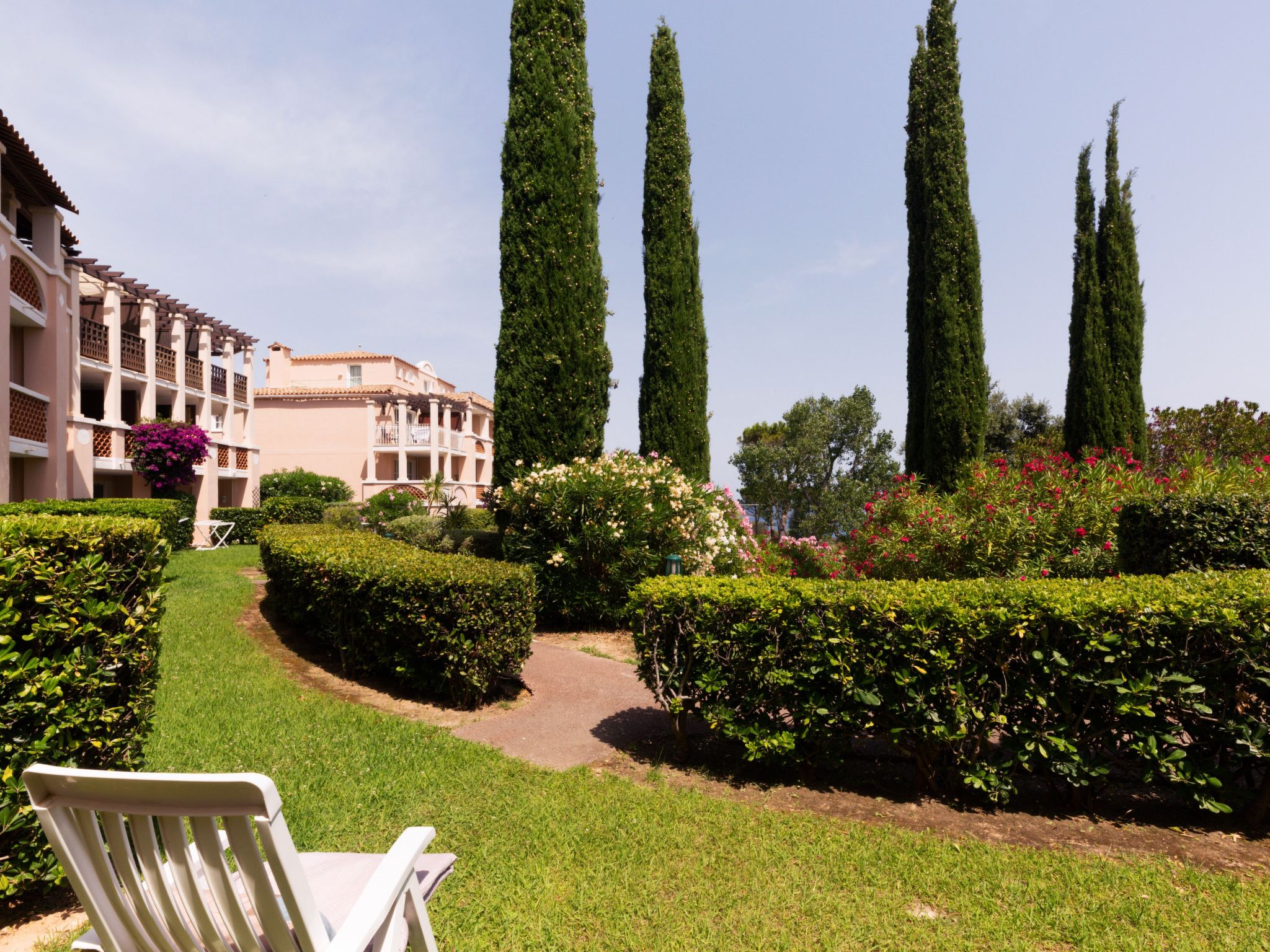 Photo of L'Esquinade (F6 019)