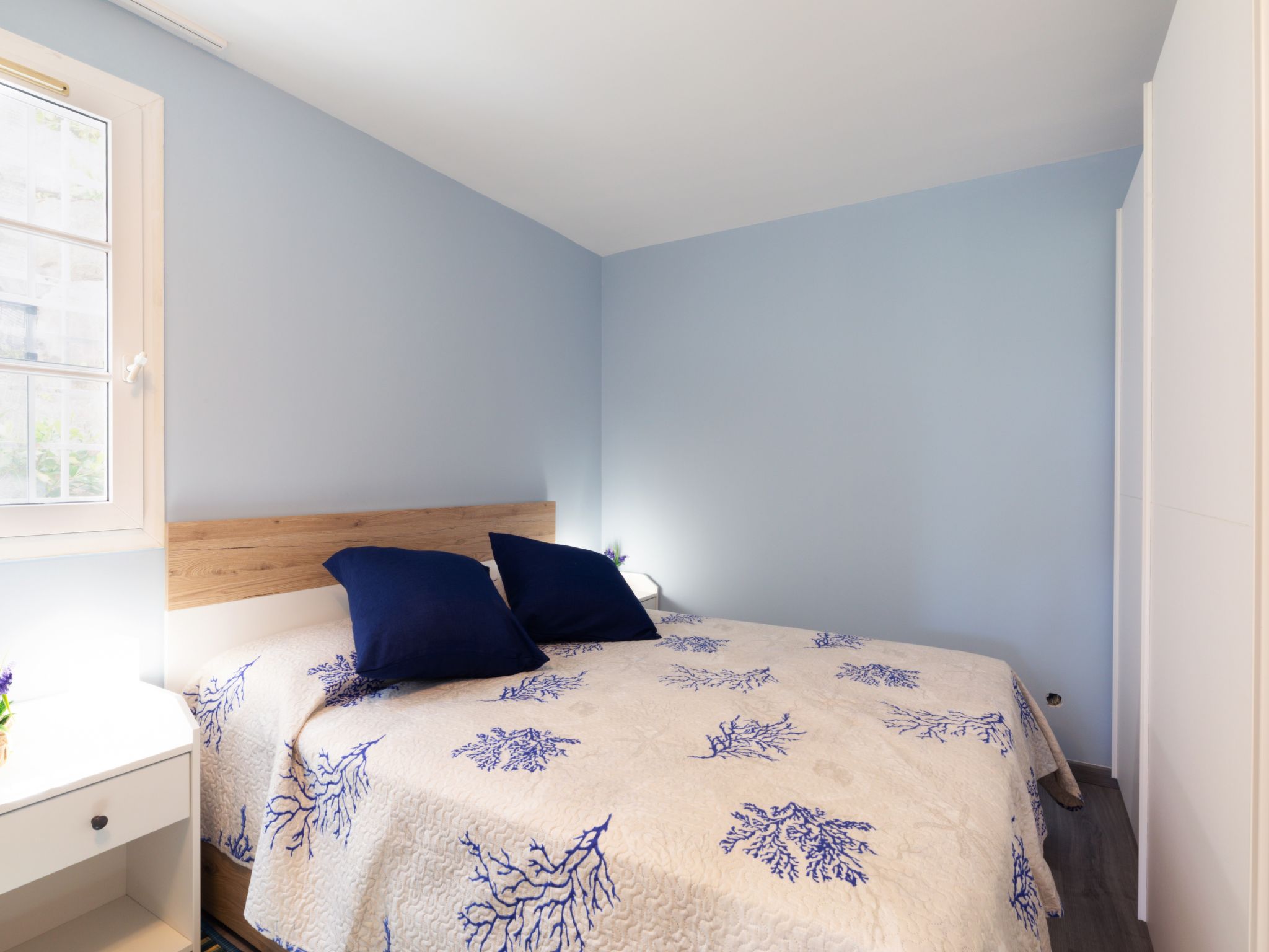 Photo of L'Esquinade (F6 019)