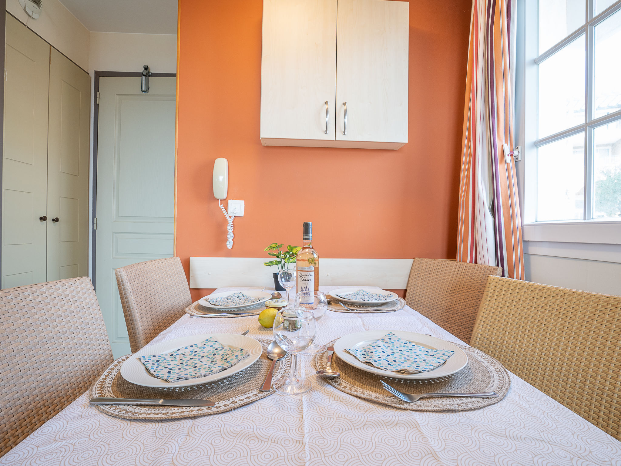 Photo of L'Esquinade (P3 115)