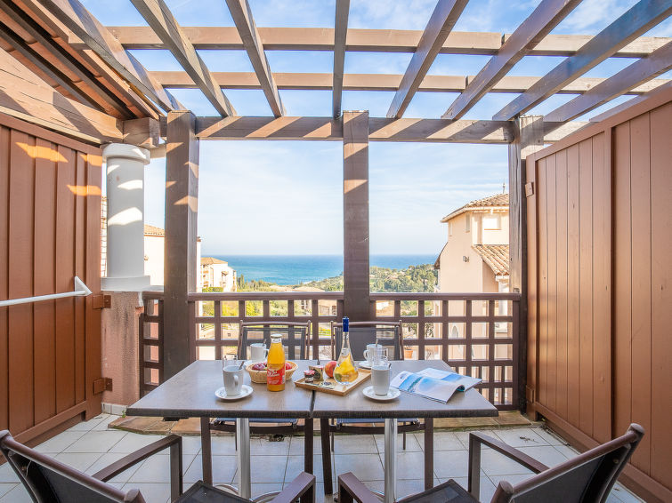 Appartement nabij golfbaan met zeezicht in Agay Village Cap Esterel · 36 m² in Agay Village Cap Esterel