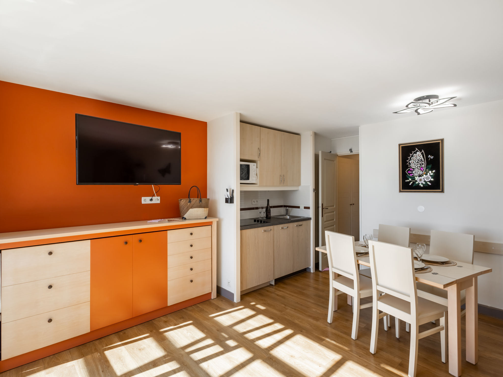 Photo of L'Esquinade (E3 333)