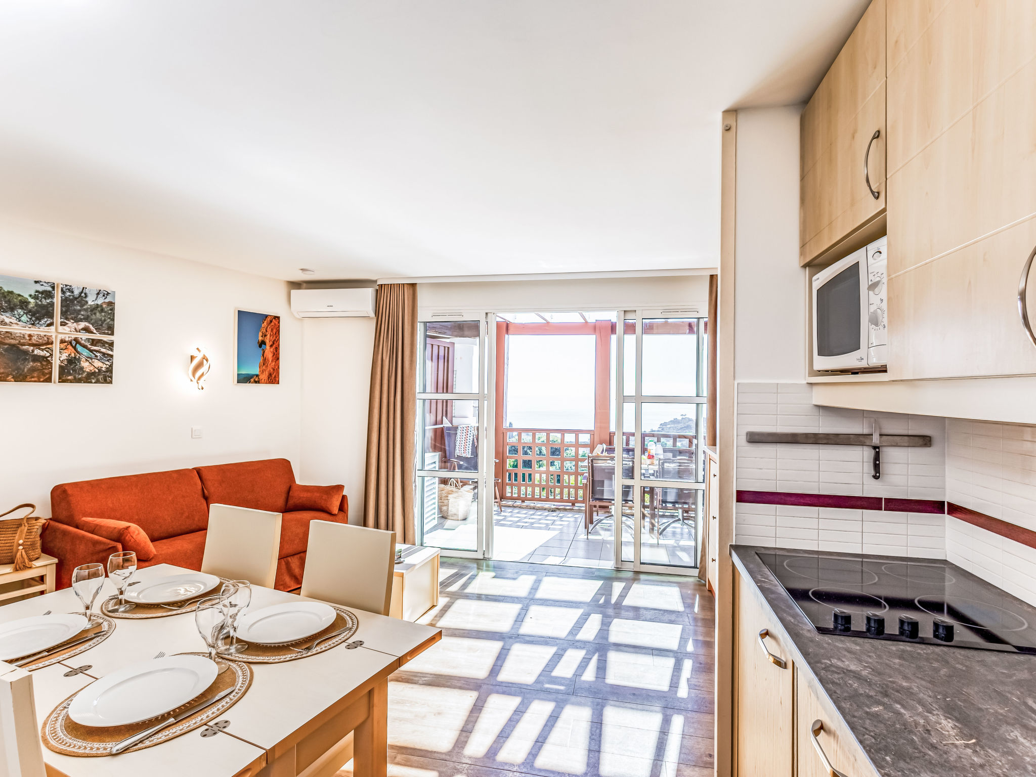 Photo of L'Esquinade (E3 333)