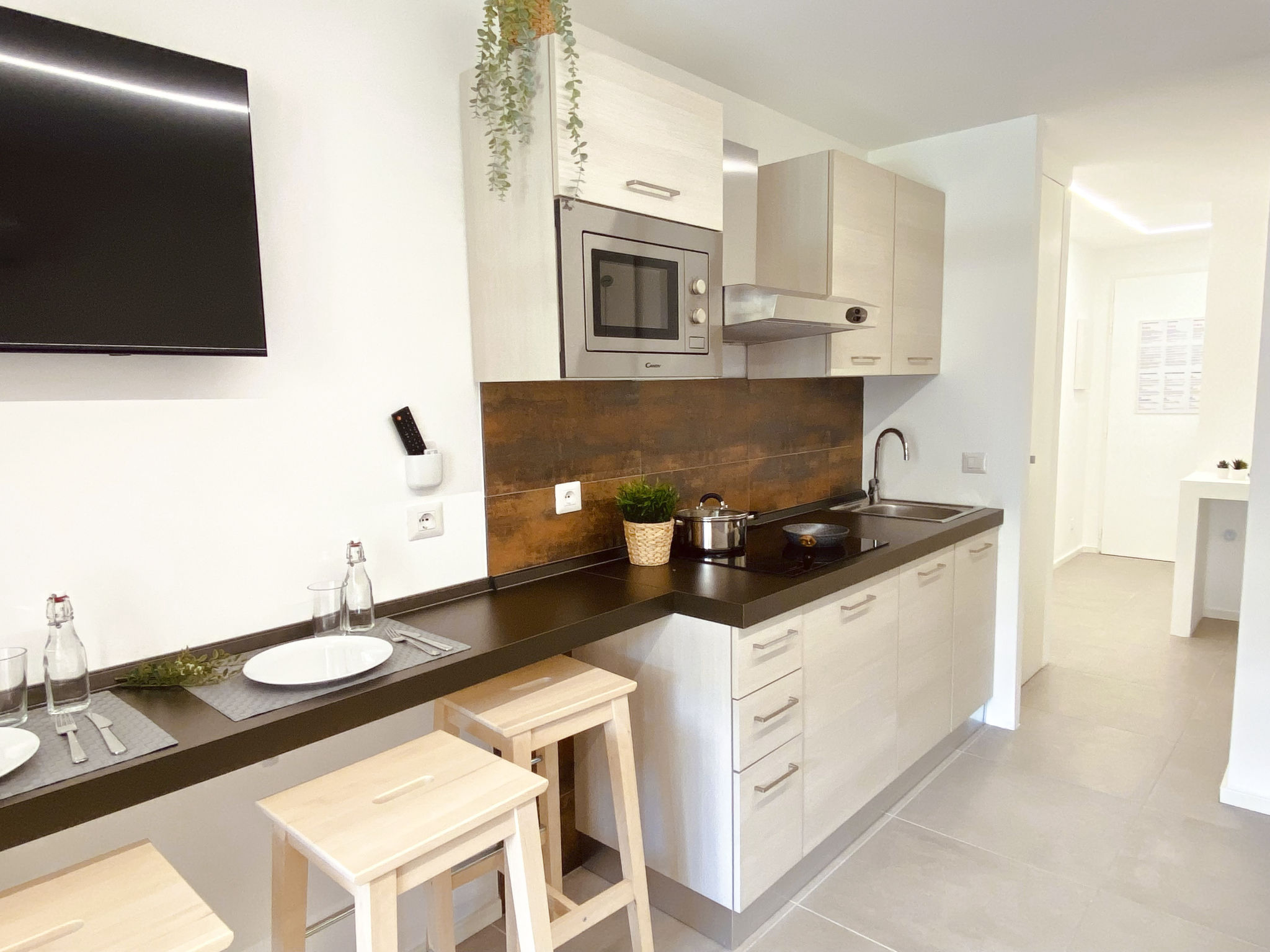 Photo of L'Esquinade (J2 206)