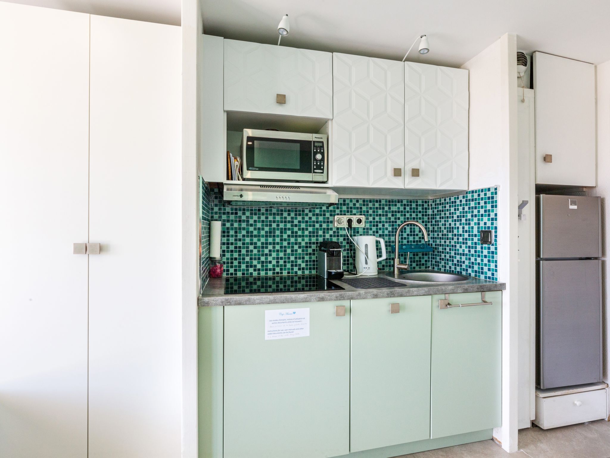 Photo of L'Esquinade P1 101