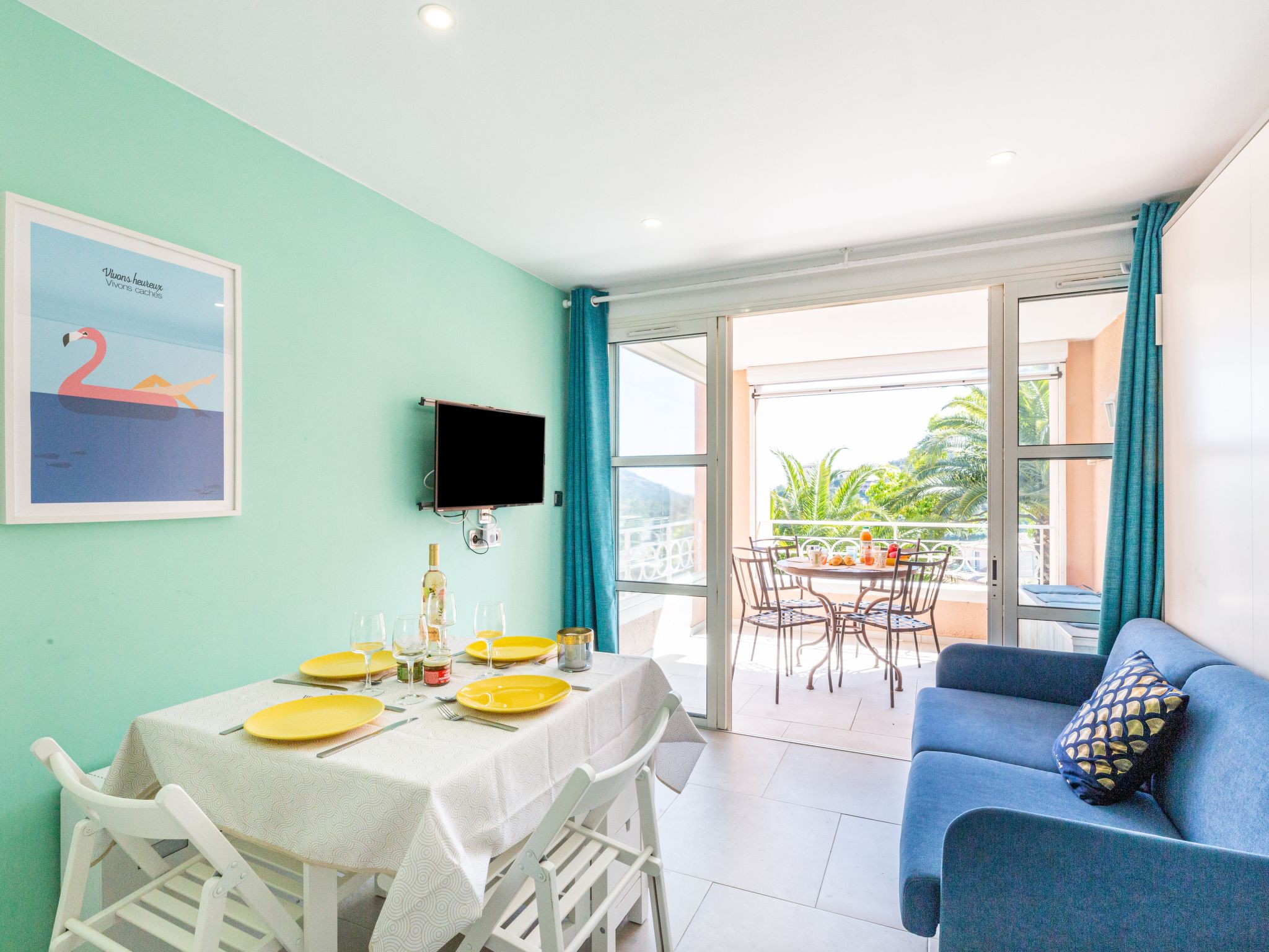 Photo of L'Esquinade P1 101