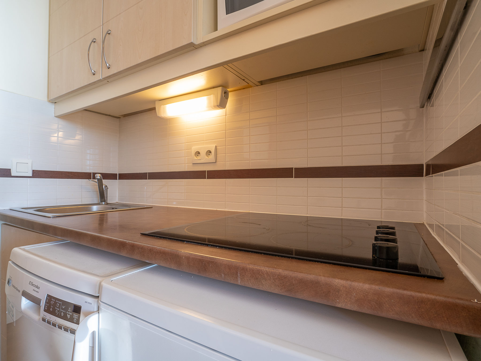 Photo of L'Esquinade (H4 233)