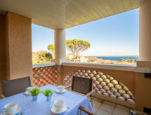 Knus appartement voor 4 aan de Côte d'Azur met zwembaden en golfbaan - thumbnail 1