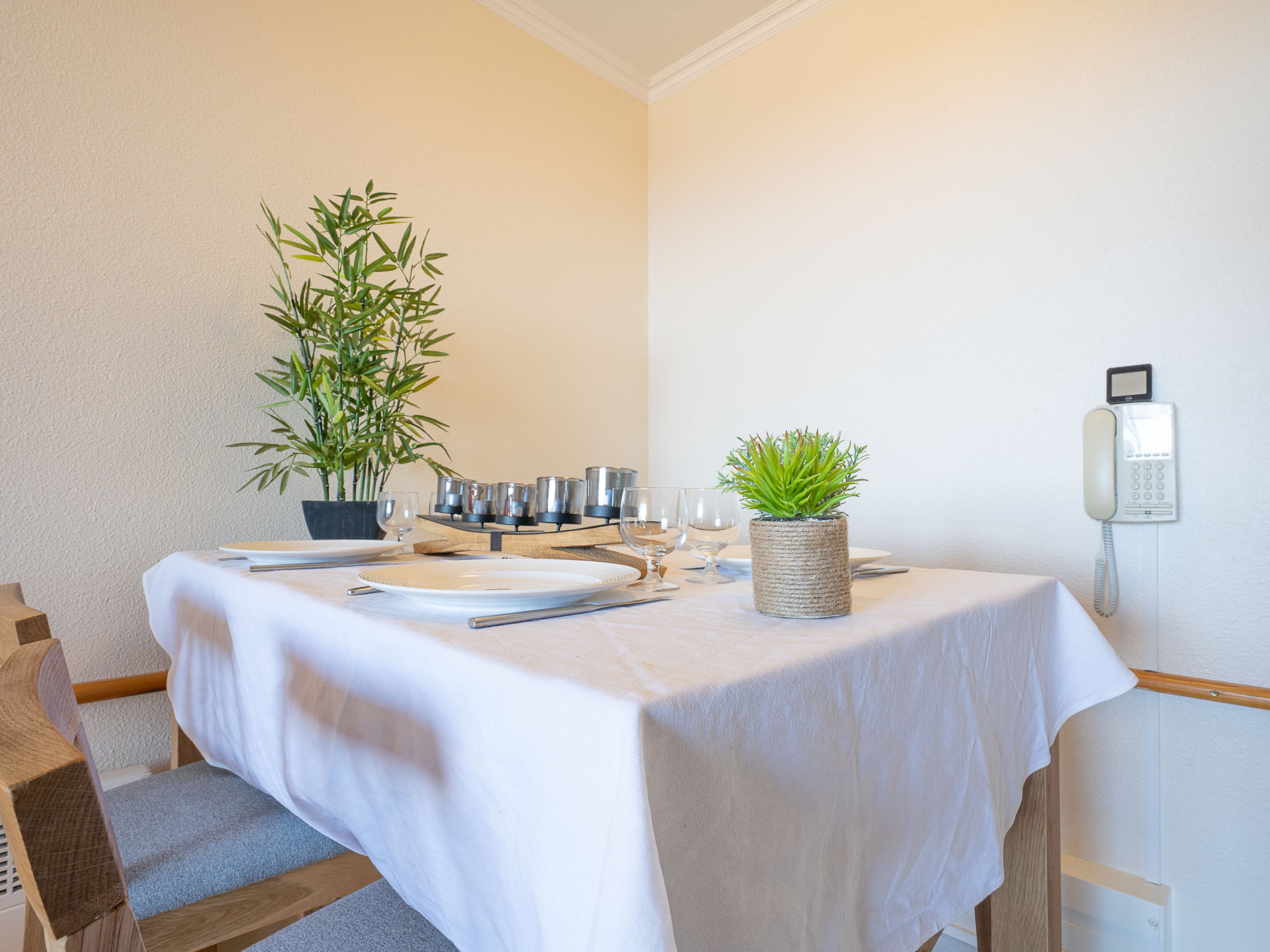 Photo of L'Esquinade (G4 125)