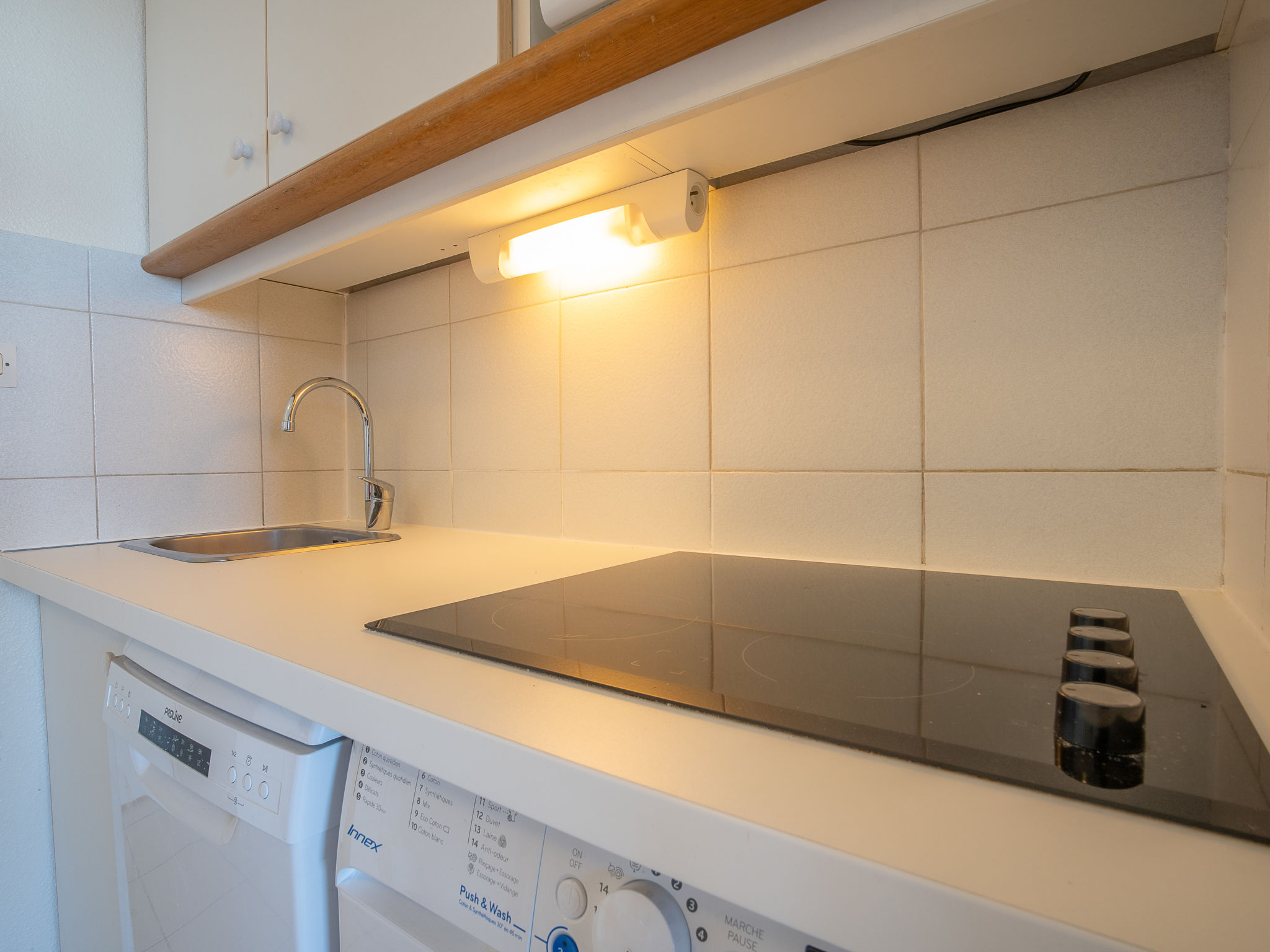 Photo of L'Esquinade (G4 125)