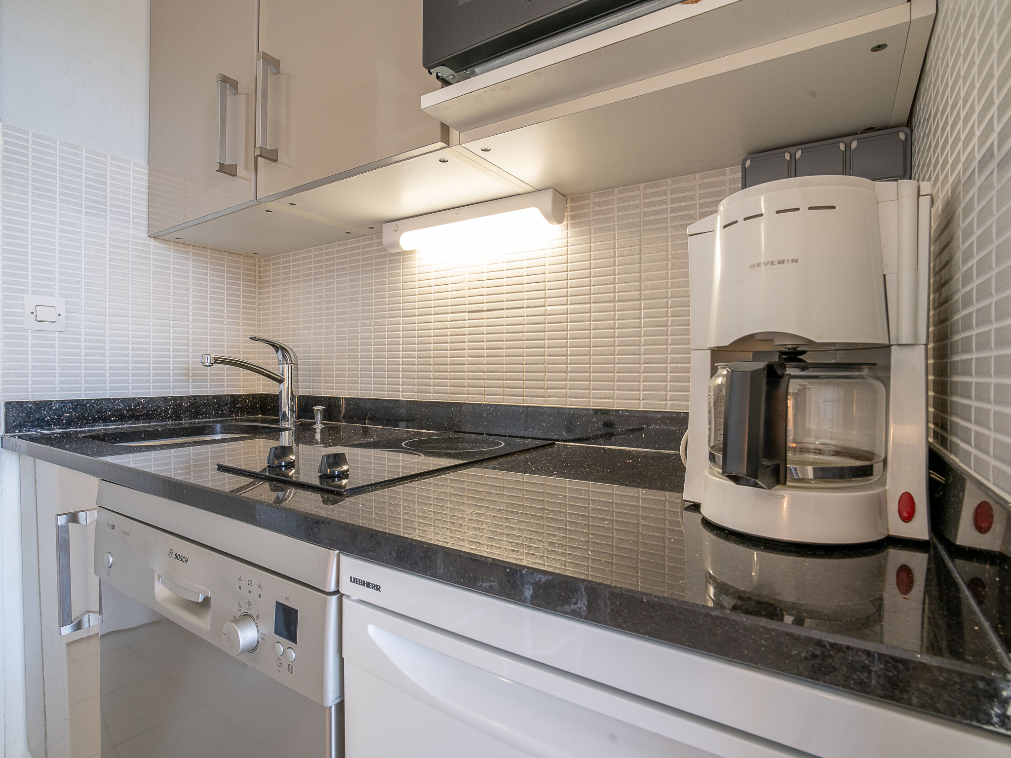 Photo of L'Esquinade P1 111