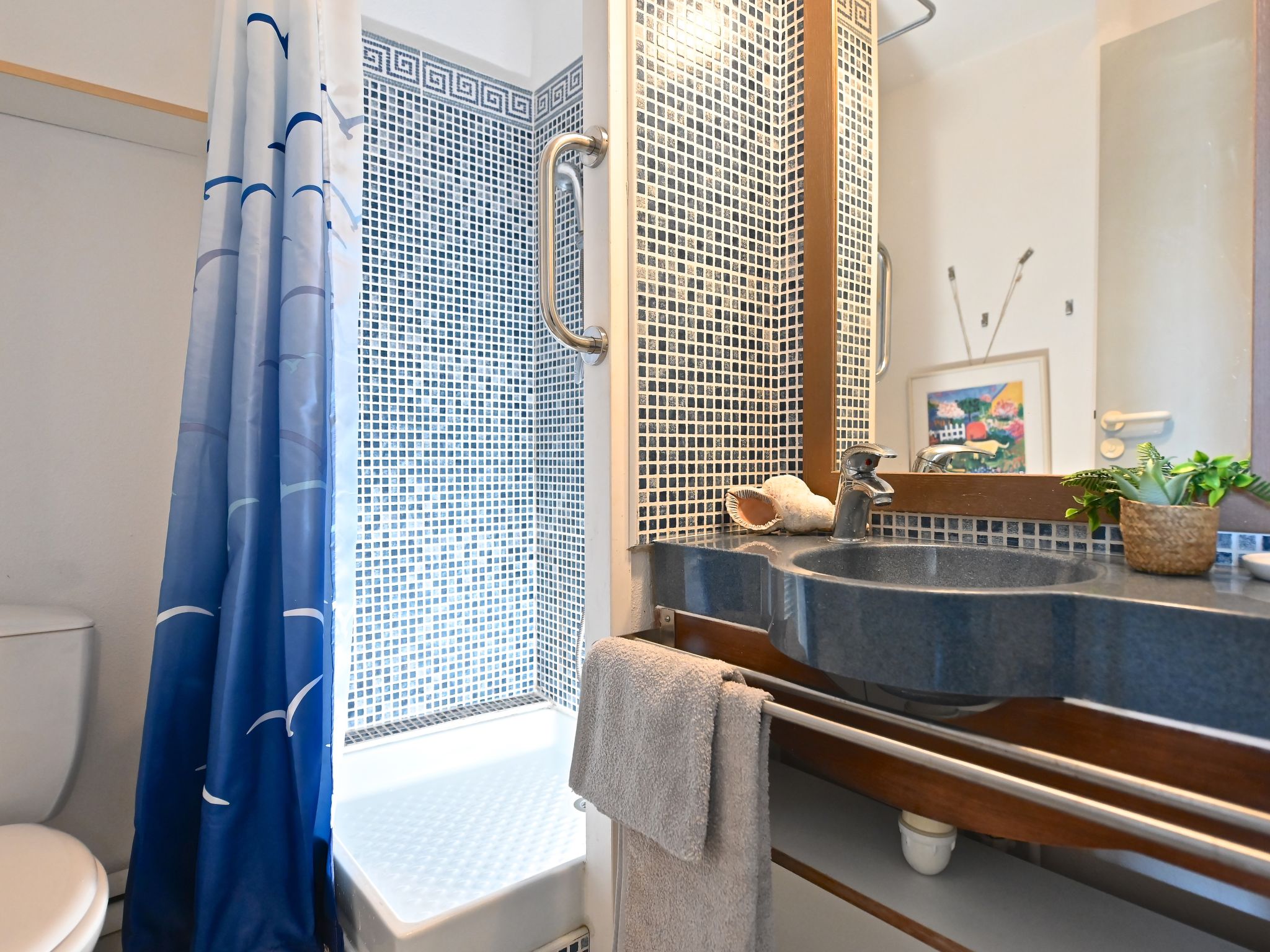 Photo of Le Hameau (L2 202)