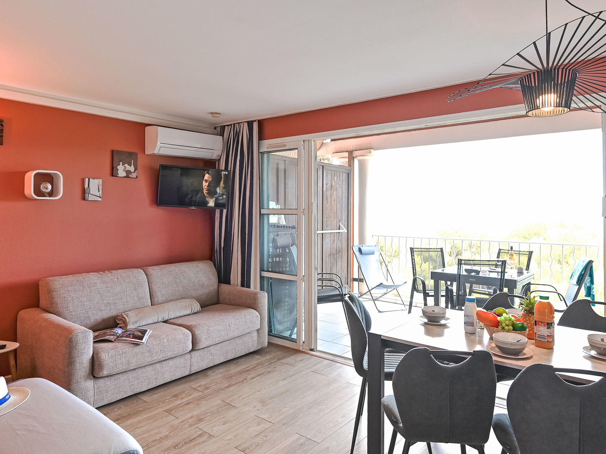 Le Hameau (M4 333)-Binnen