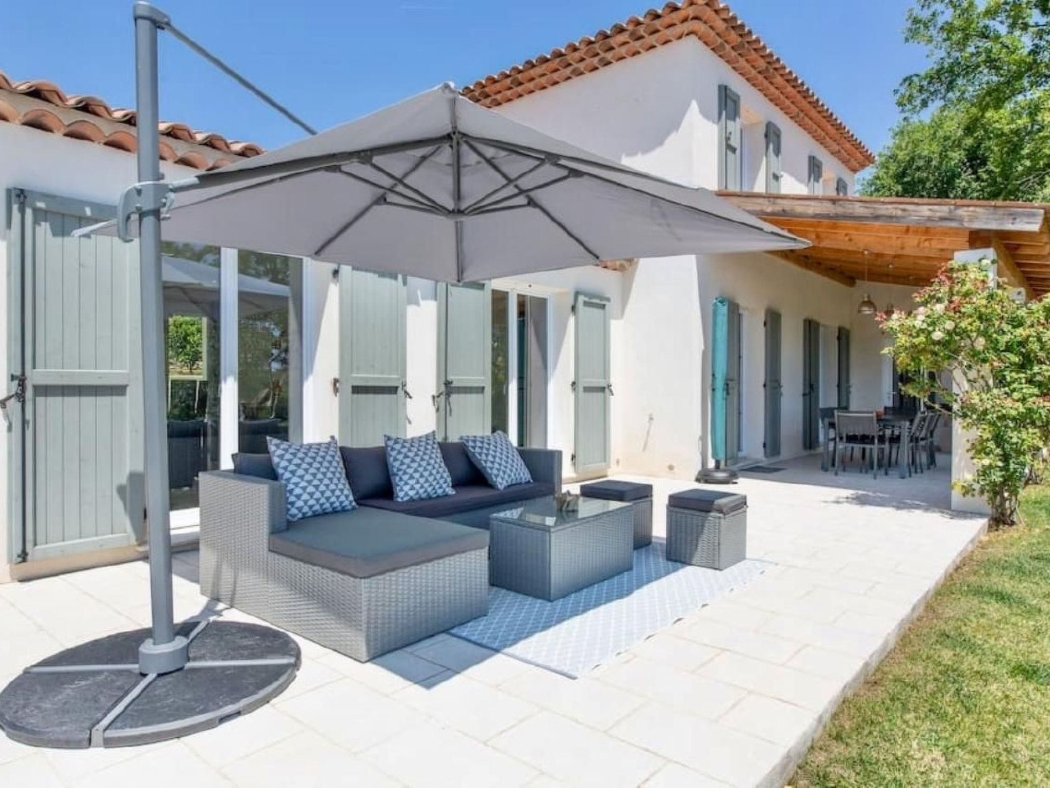 Côte d'Azur ganze Villa beheizter Pool Meerblick-Binnen