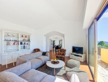 Gerenoveerde villa met privézwembad en uitzicht, 300m van centrum Le Tignet - thumbnail 6