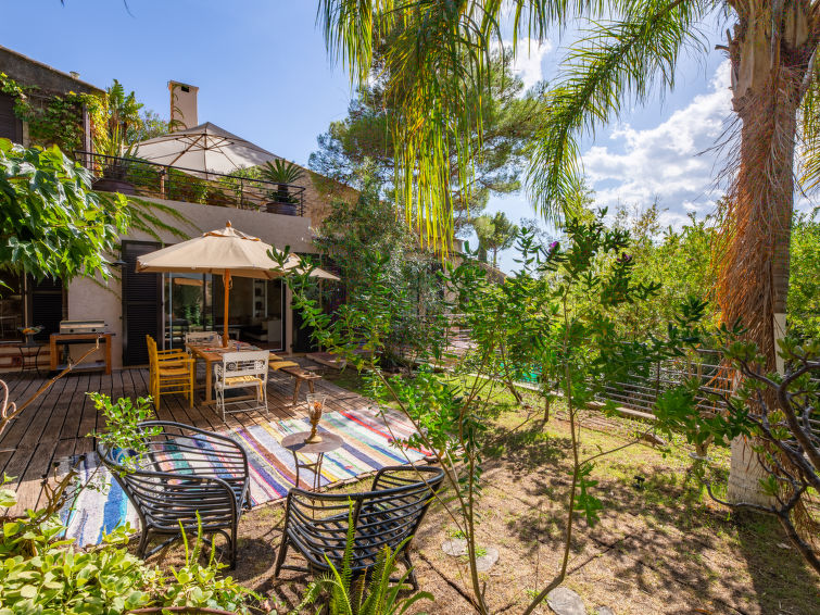 Ferienhaus mit umzäuntem Garten in Théoule sur mer (Frankreich) und 1 Hund erlaubt