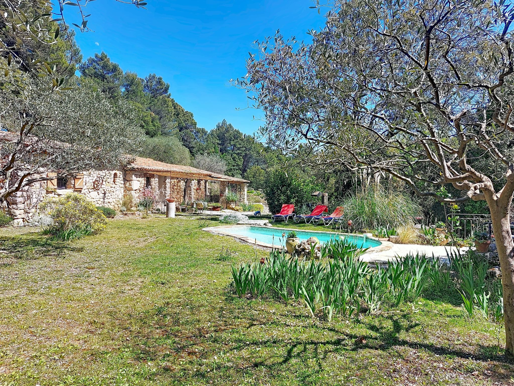 Chez Canard - Buiten