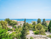 Licht appartement met gedeeld zwembad, op loopafstand van strand en centrum Cannes - thumbnail 2