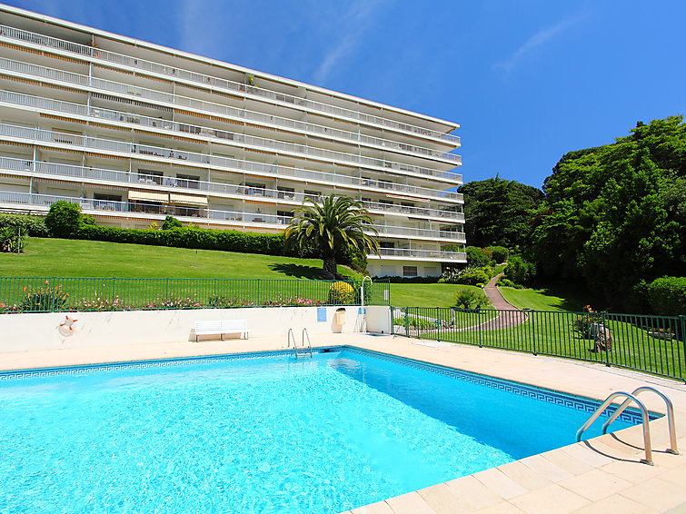 Les Horizons Apartment in Cannes