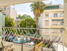 Licht appartement vlakbij het strand en het bruisende centrum van Cannes - thumbnail 5