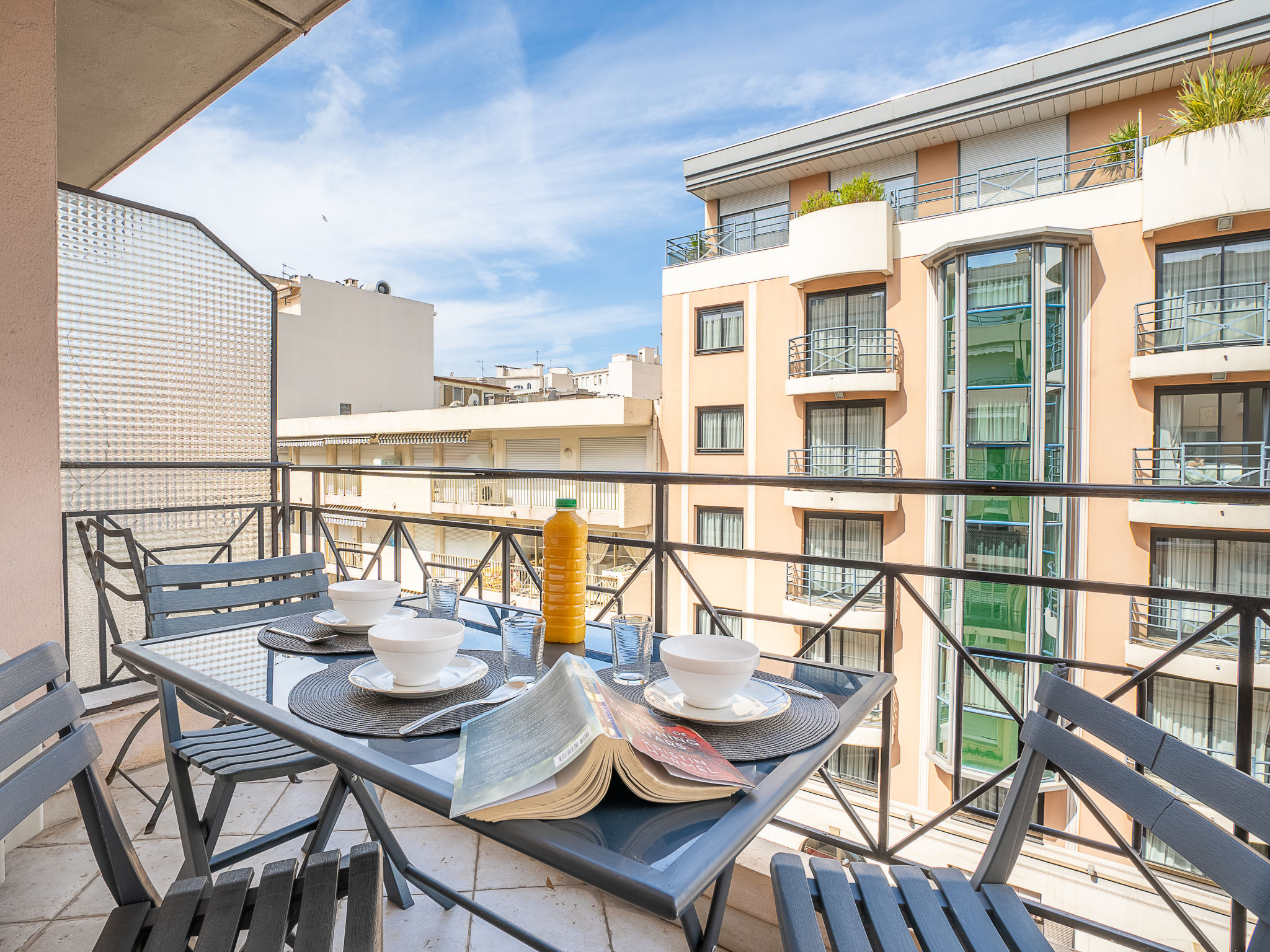Le Cheverny Apartment in Cannes