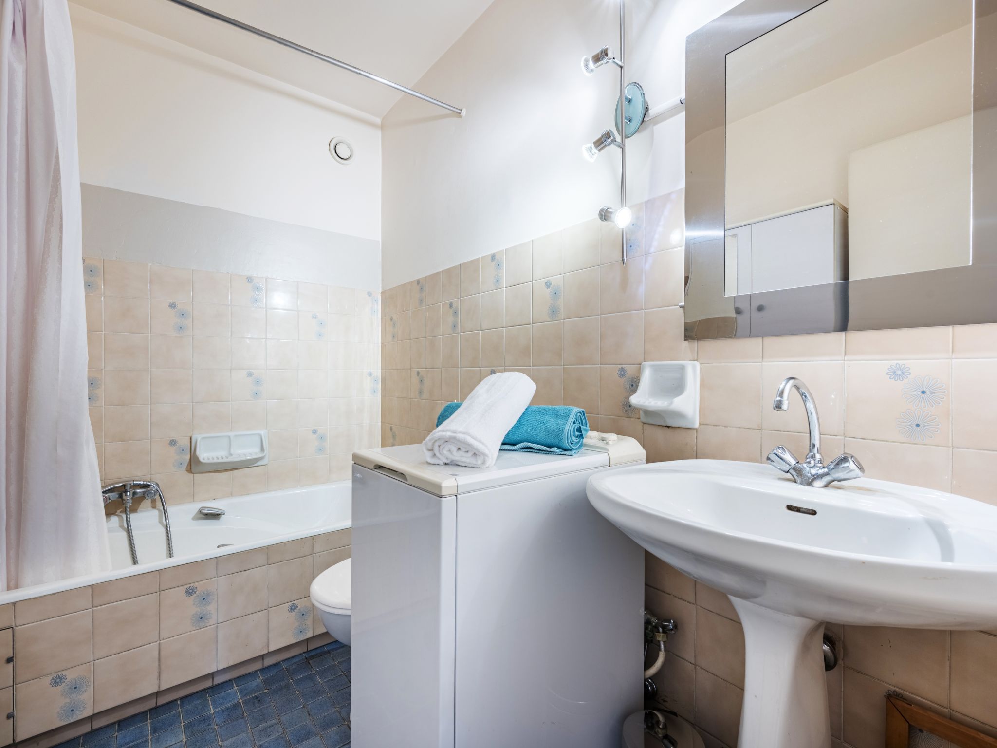 Photo of Le Mercure