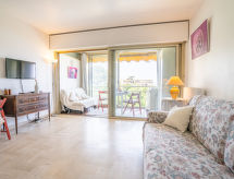 Knusse studio op 300 meter van het strand in Cannes - thumbnail 6