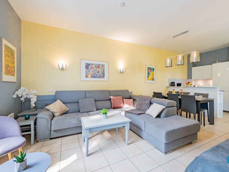Search and Stay destination Cannes, Provence-Alpes-Côte d'Azur - France from AU$ 322. Villa Francia
