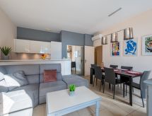 Licht appartement in Cannes met gedeeld zwembad, vlakbij zee en bergen - thumbnail 2