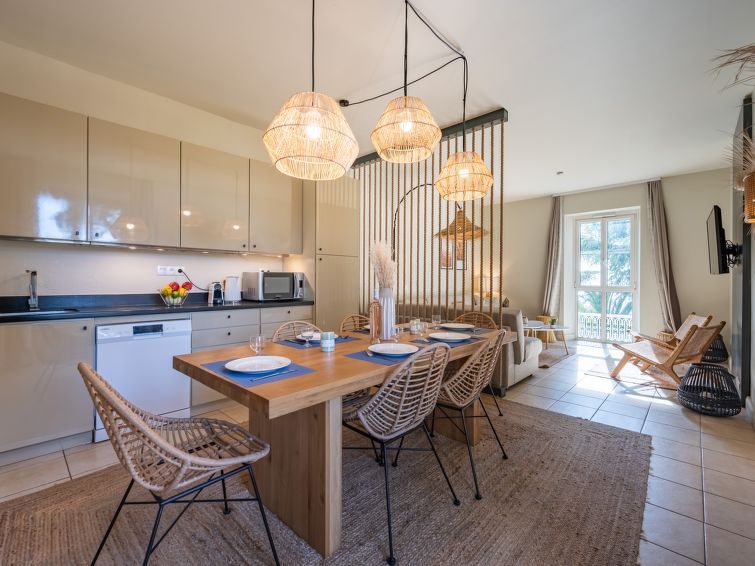Search and Stay destination Cannes, Provence-Alpes-Côte d'Azur - France from AU$ 408. Villa Francia