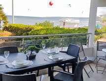 Strandappartement voor 5 in Cannes, op 50 meter van zee - thumbnail 2