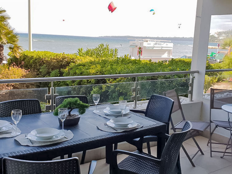 Search and Stay destination Cannes, Provence-Alpes-Côte d'Azur - France from AU$ 521. Lerins