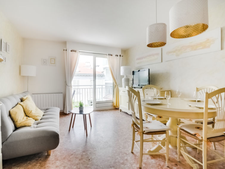 Reine Astrid Apartment in Cannes