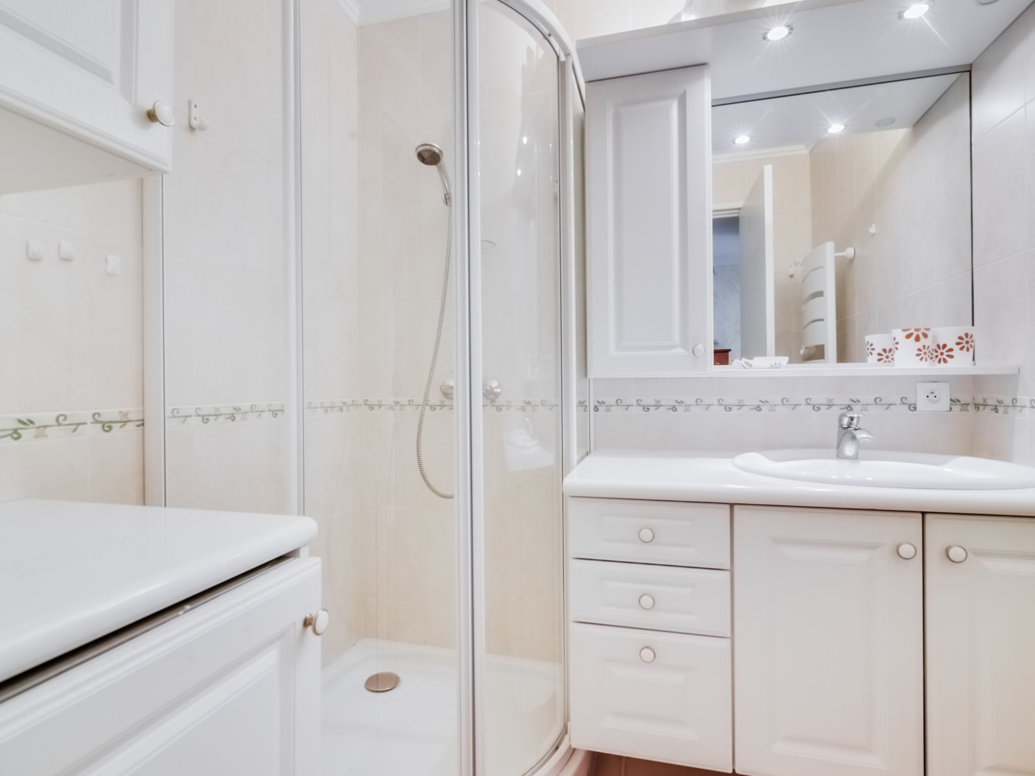 Photo of Reine Astrid