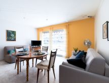 Knus appartement in Cannes la Bocca, vlakbij het strand en de bergen - thumbnail 3