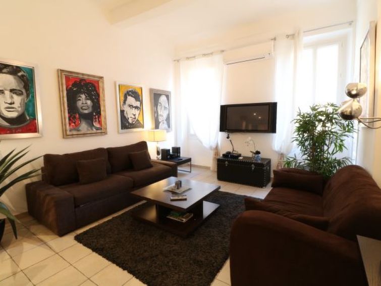 1 Bedroom, 2 Mins From The Palais. Joffre 263 - La Roquette-sur-Siagne