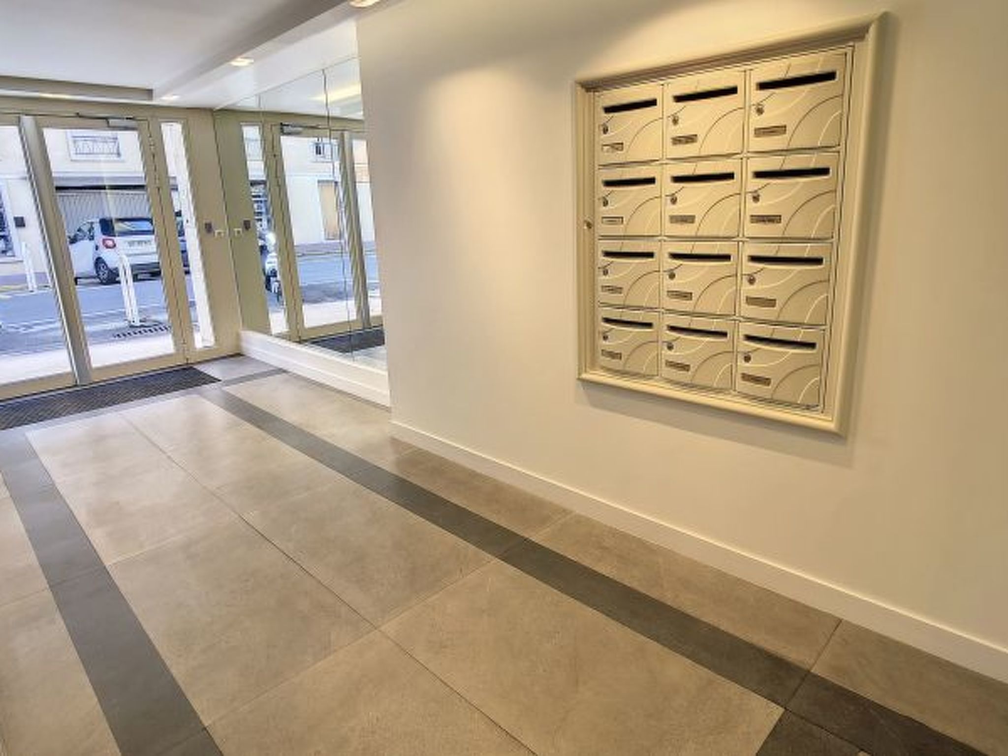 Photo of 1 bedroom Latour Maubourg 245