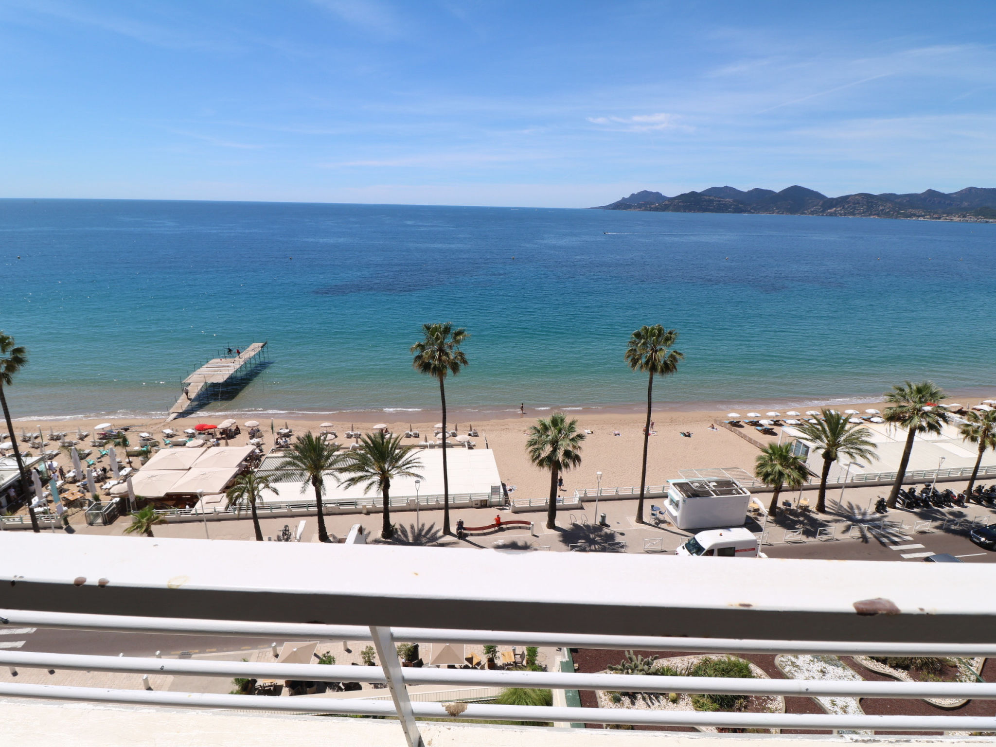 Photo of Amazing sea view 2 bedroom front of the beach 303