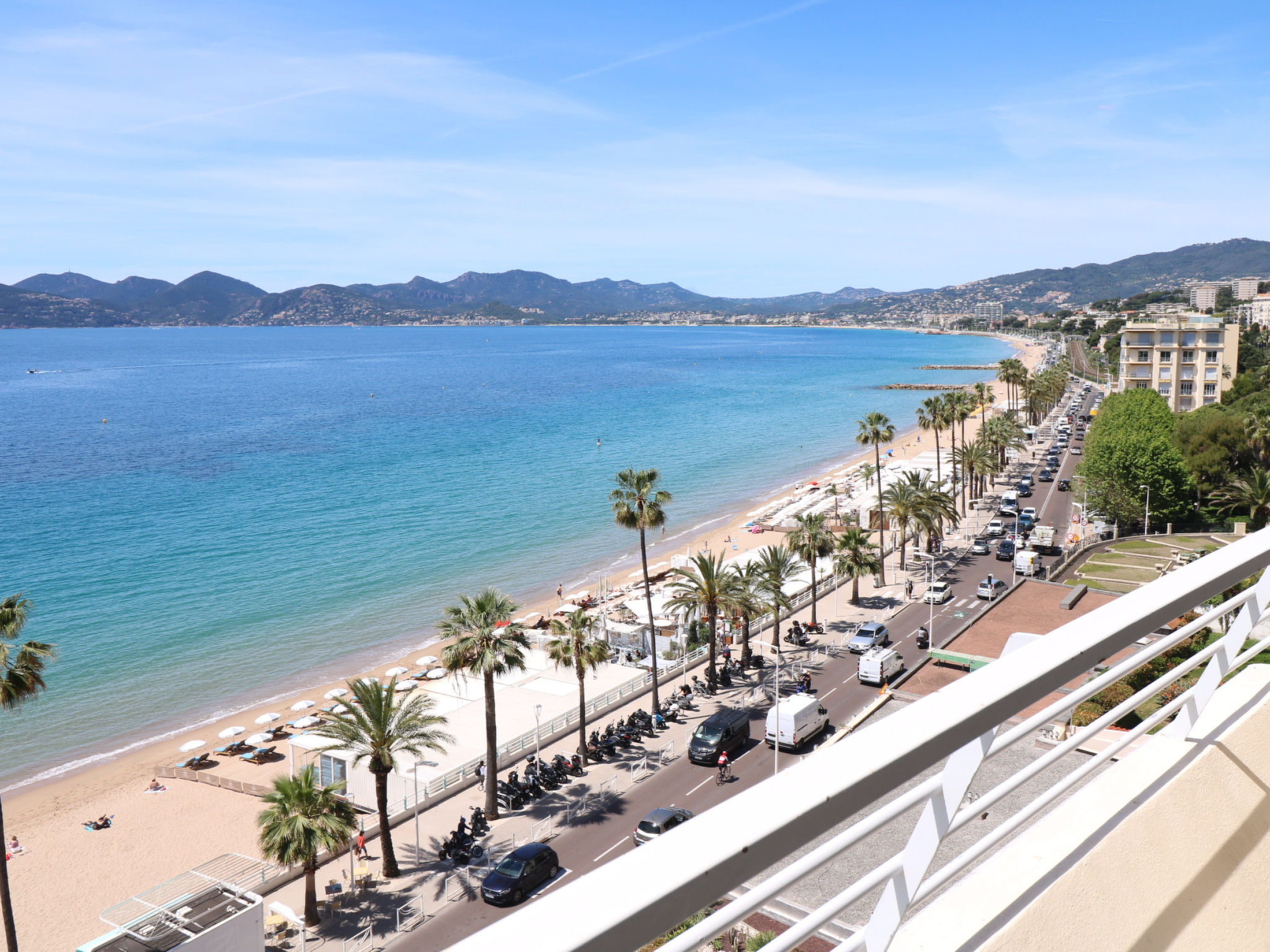 Photo of Amazing sea view 2 bedroom front of the beach 303