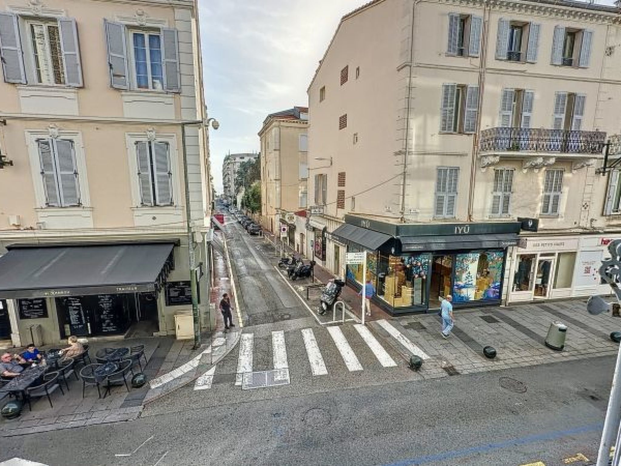 Photo of FR8650.611.1