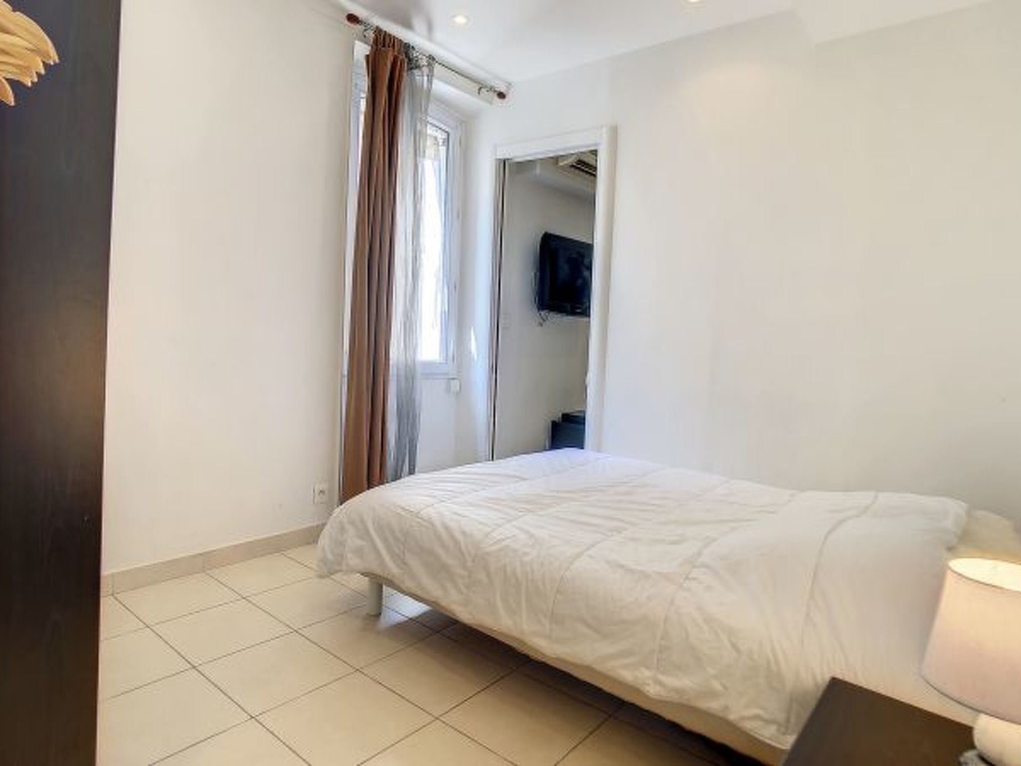 Photo of FR8650.618.1